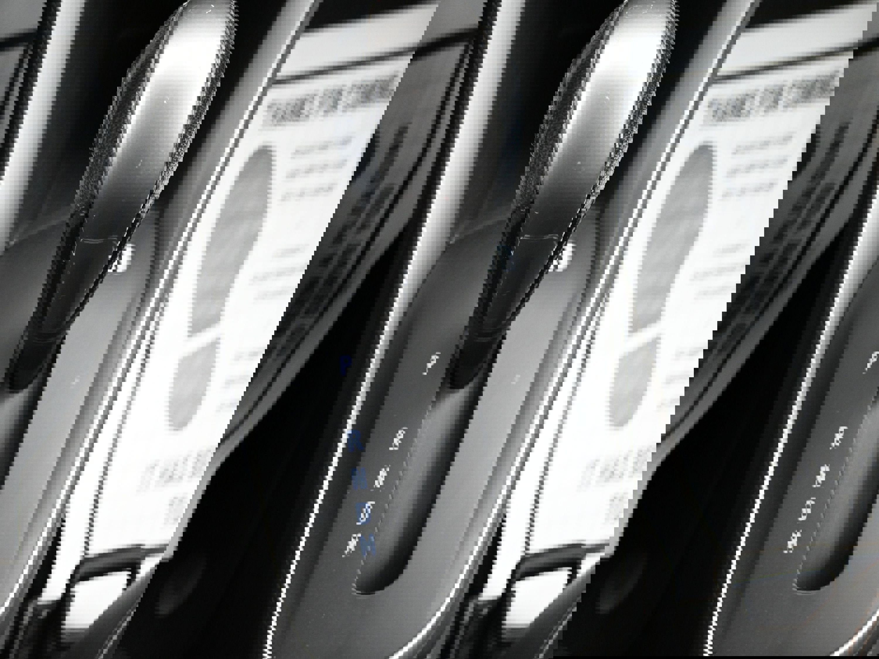 Certified 2022 Chevrolet Trax LT w/ LT Convenience Package image 17