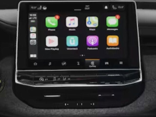 New 2026 Jeep Compass Latitude image 11