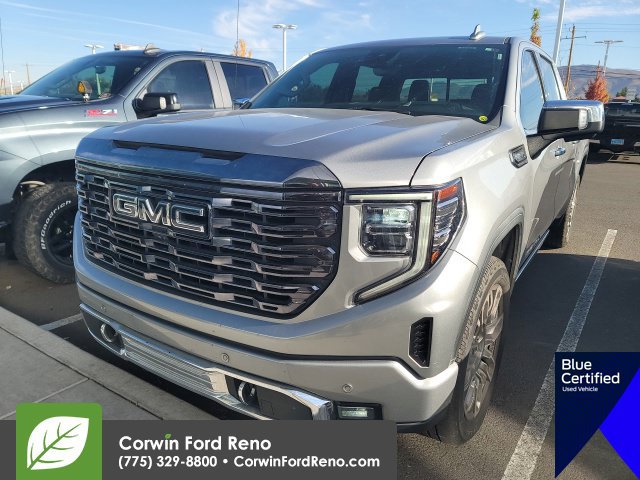 Used 2023 GMC Sierra 1500 Denali Ultimate AWD/4WD image 3
