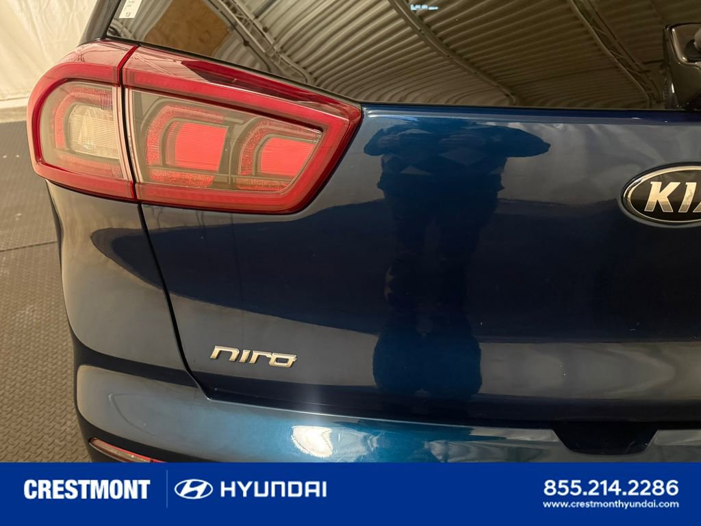 Used 2019 Kia Niro LX image 12