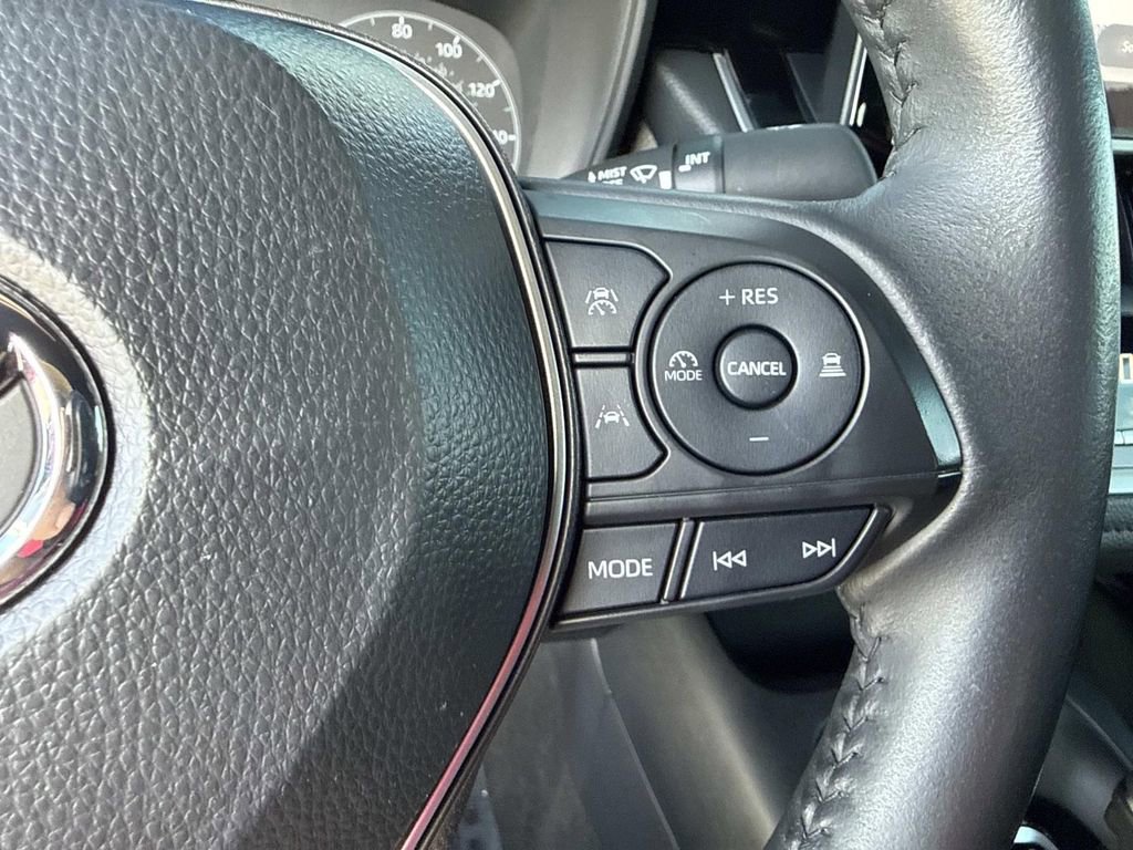 Used 2024 Toyota Corolla SE FWD image 32