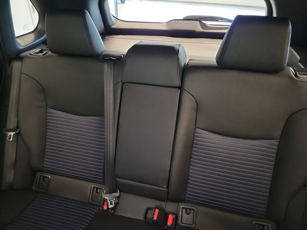 Used 2024 Toyota Corolla Cross XSE w/ Convenience Package AWD/4WD image 12