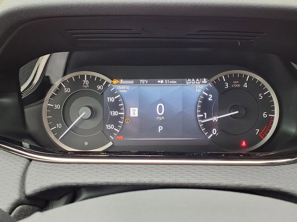 Used 2023 Land Rover Range Rover Evoque R-Dynamic S image 13