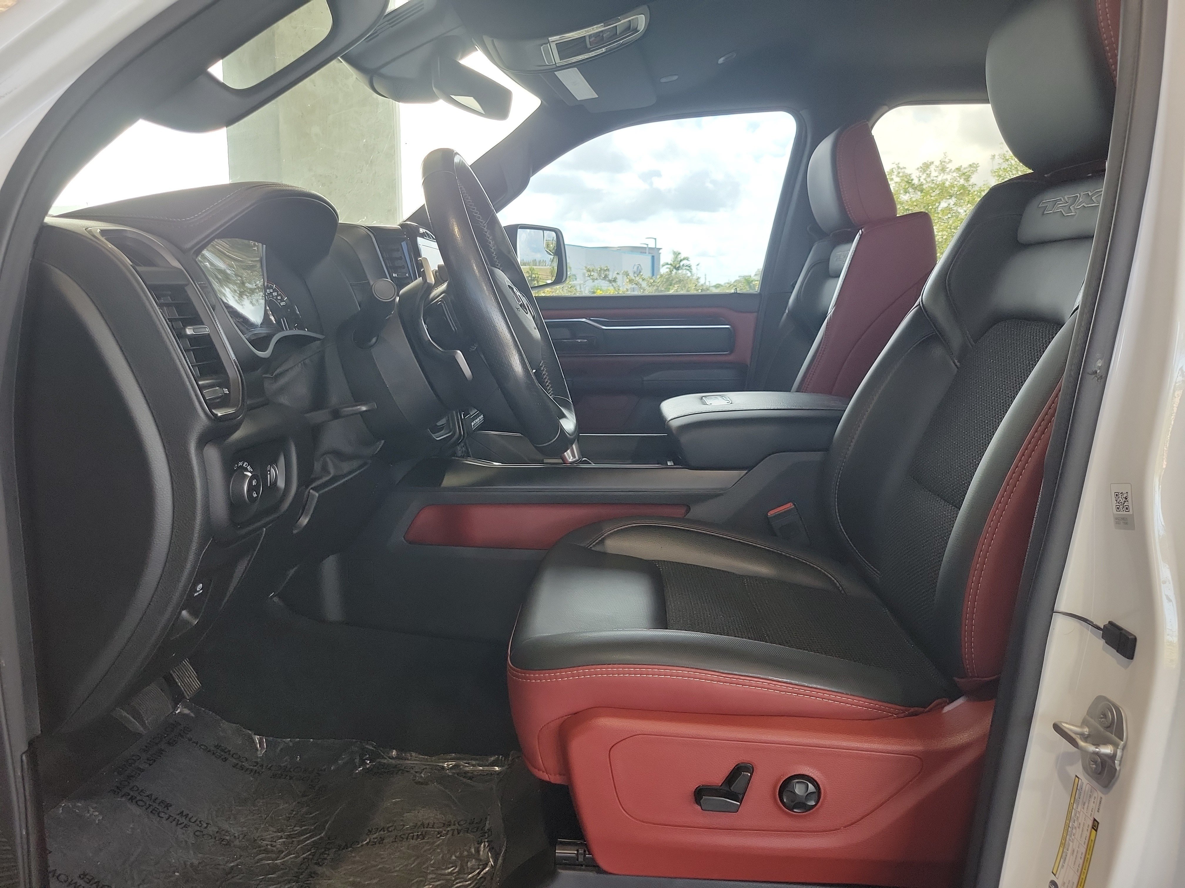 Used 2022 RAM 1500 TRX AWD/4WD image 18