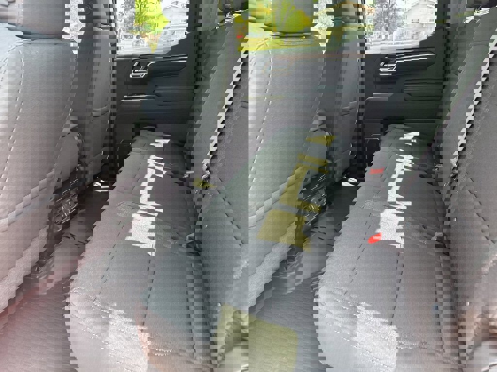 New 2026 Chevrolet Silverado 1500 LT w/ Z71 Off-Road Package image 9