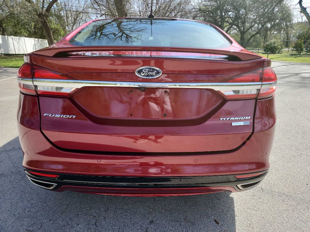 Used 2017 Ford Fusion Titanium image 7