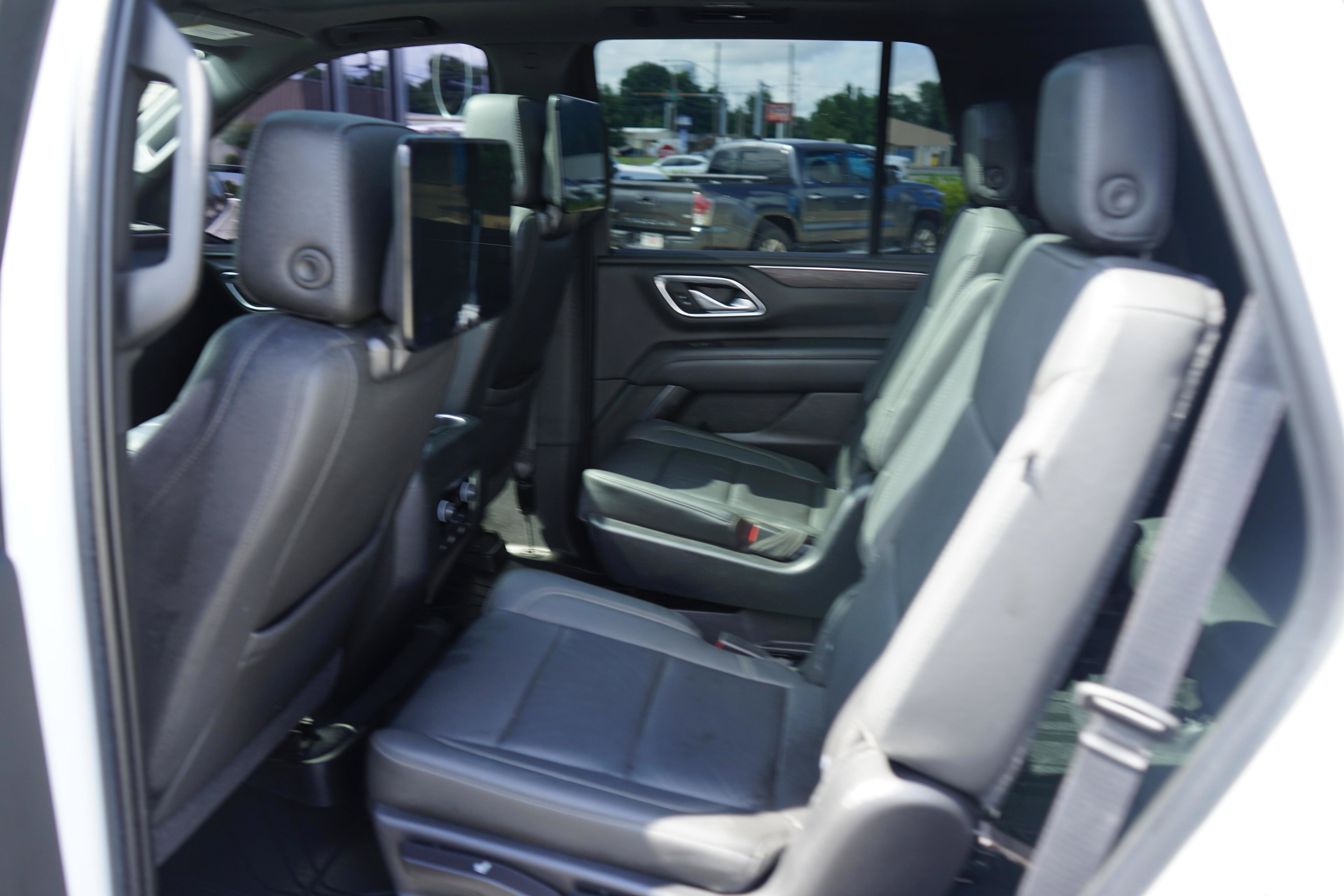 Used 2021 Chevrolet Tahoe Z71 w/ Rear Media and Nav Package AWD/4WD image 20
