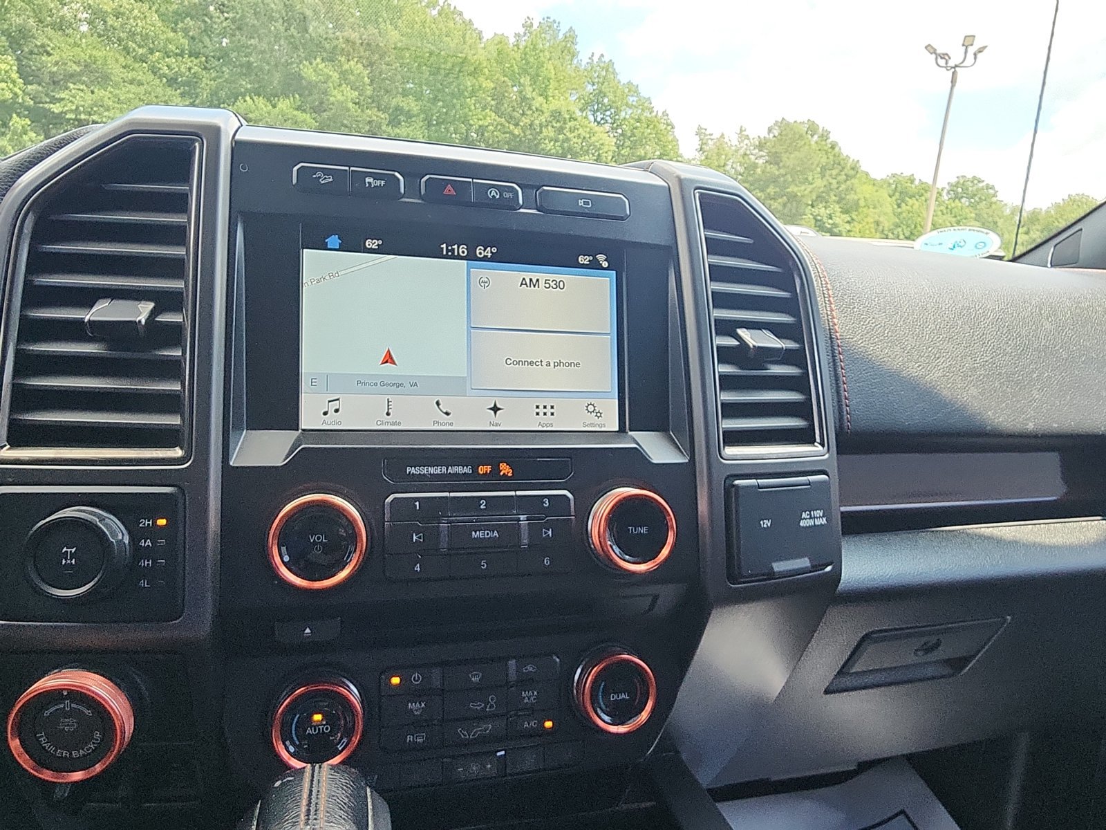 Used 2017 Ford F150 Raptor w/ Equipment Group 802A Luxury AWD/4WD image 17