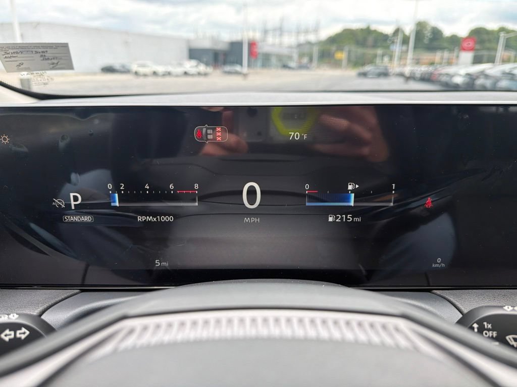 New 2026 Nissan Sentra SV w/ SV Convenience Package FWD image 18