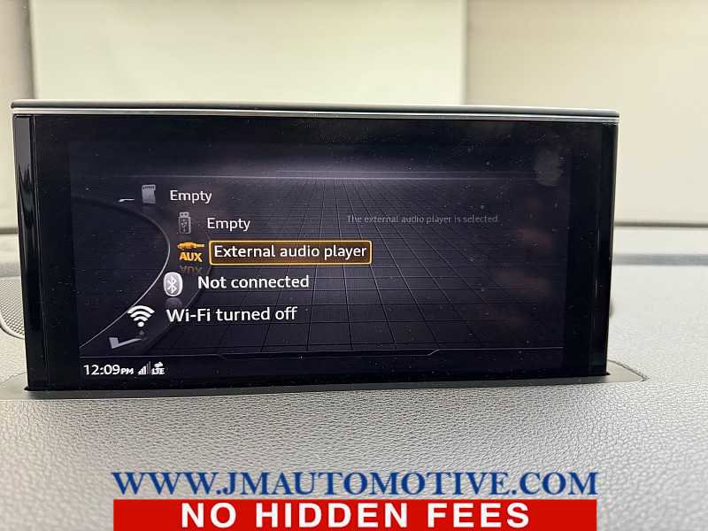 Used 2017 Audi Q7 3.0T Premium Plus image 28