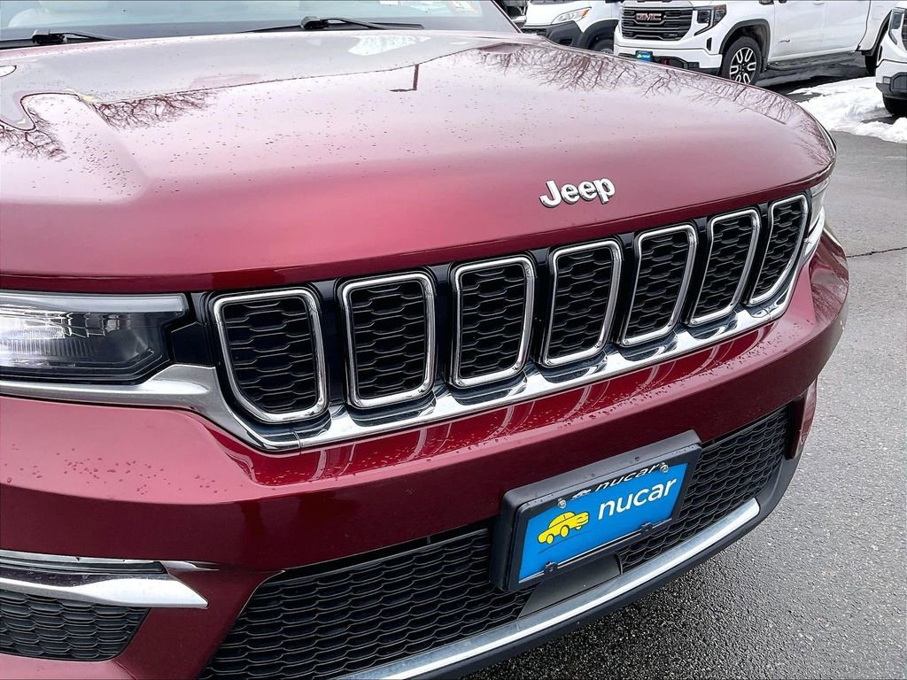 Used 2023 Jeep Grand Cherokee Limited image 28