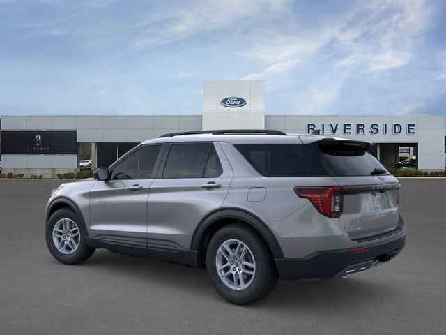 New 2026 Ford Explorer Active RWD image 4