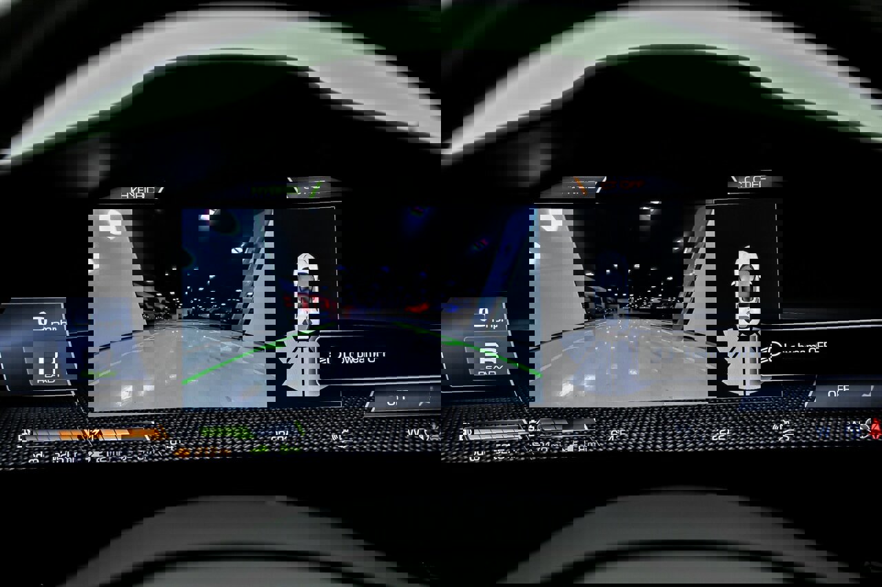 Used 2022 Ferrari SF90 Stradale image 25