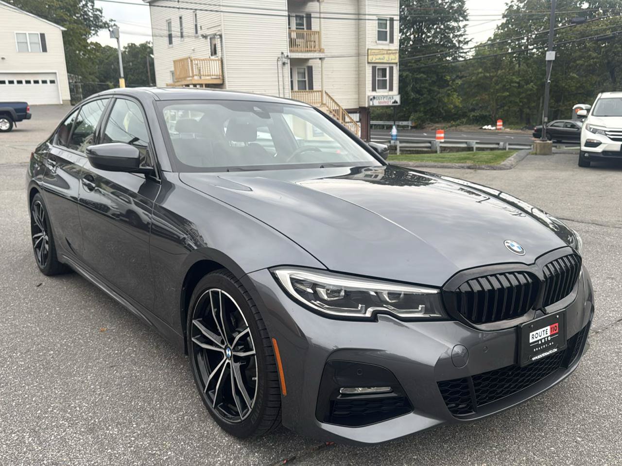 Used 2019 BMW 330i xDrive Sedan w/ M Sport Package AWD/4WD image 5