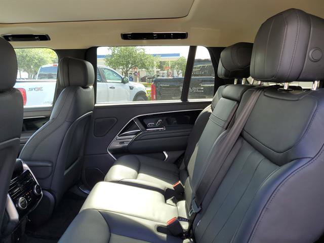 Used 2023 Land Rover Range Rover Long Wheelbase SE AWD/4WD image 60
