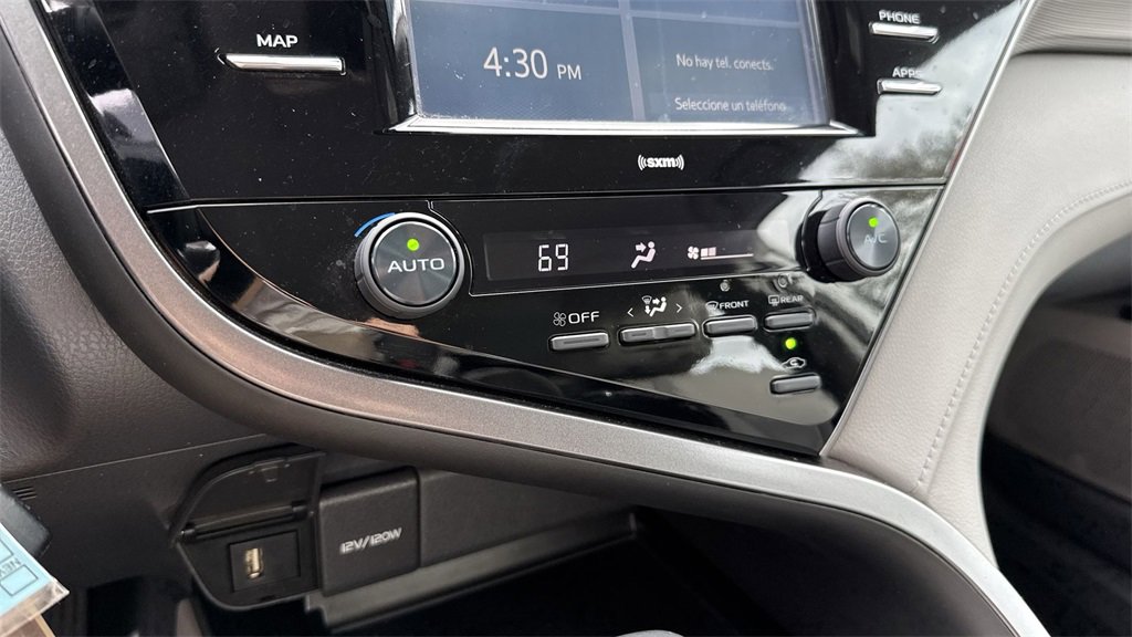 Used 2020 Toyota Camry SE image 52