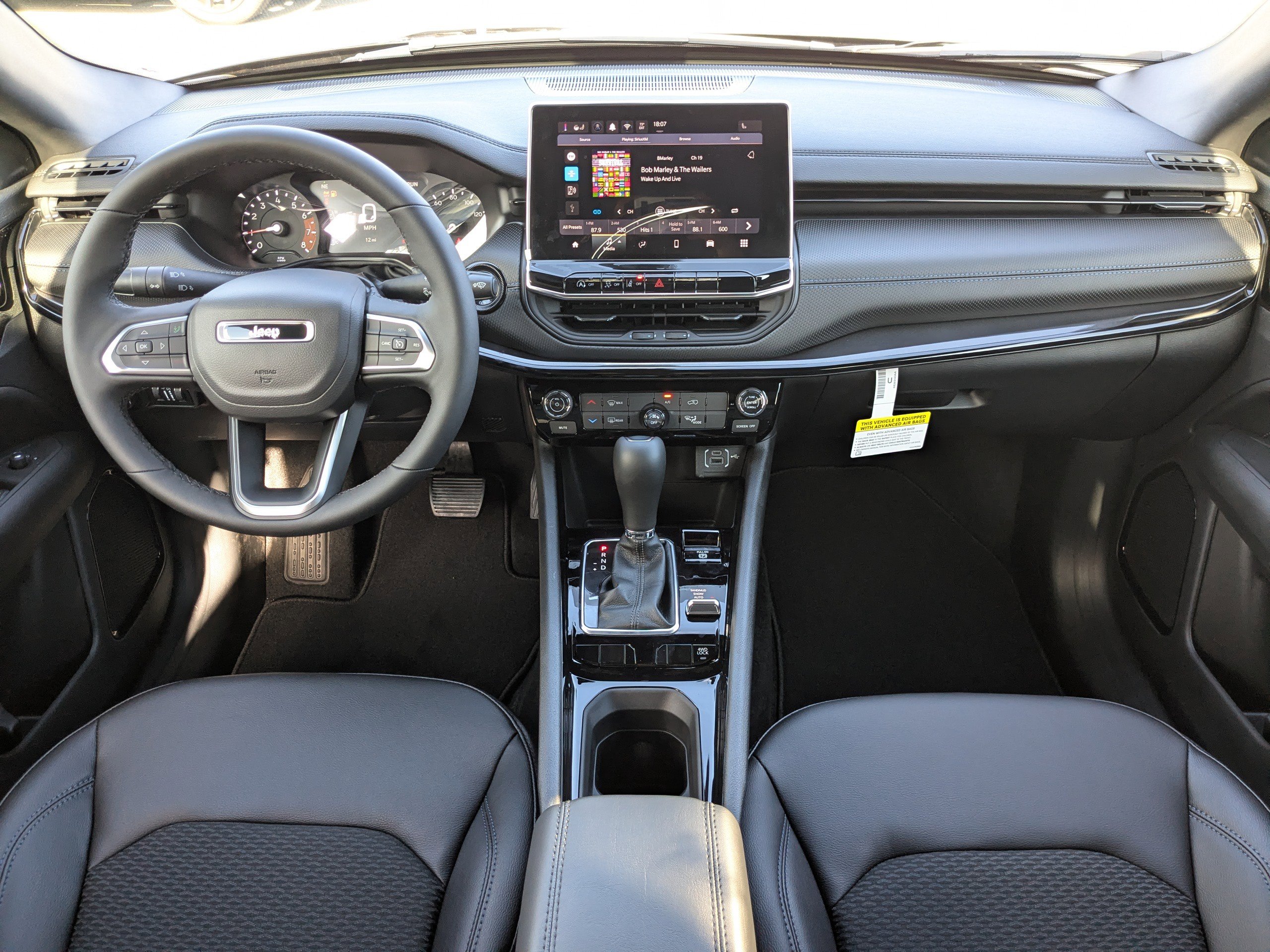 New 2026 Jeep Compass Latitude image 14