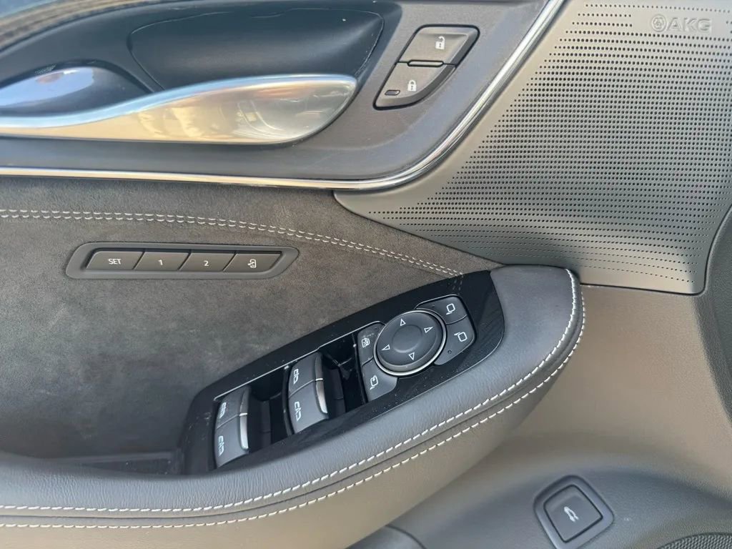 New 2026 Cadillac CT5 V Blackwing w/ Carbon Fiber 1 Package image 13