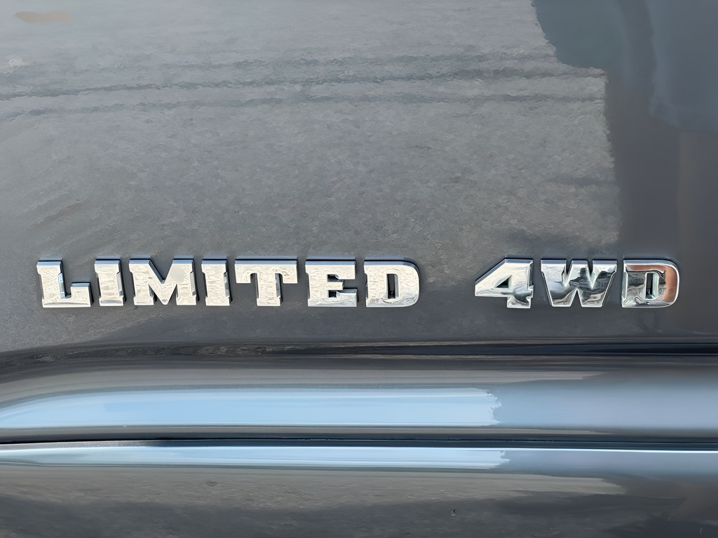 Used 2005 Toyota 4Runner Limited AWD/4WD image 30