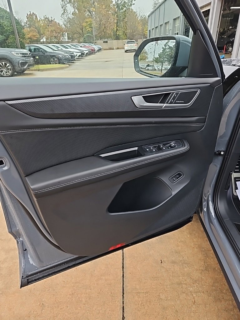 New 2026 Volkswagen Atlas Cross Sport SEL Premium R-Line image 26