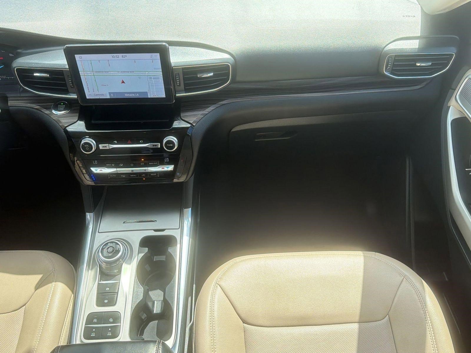 Used 2021 Ford Explorer Limited w/ Equipment Group 301A image 27