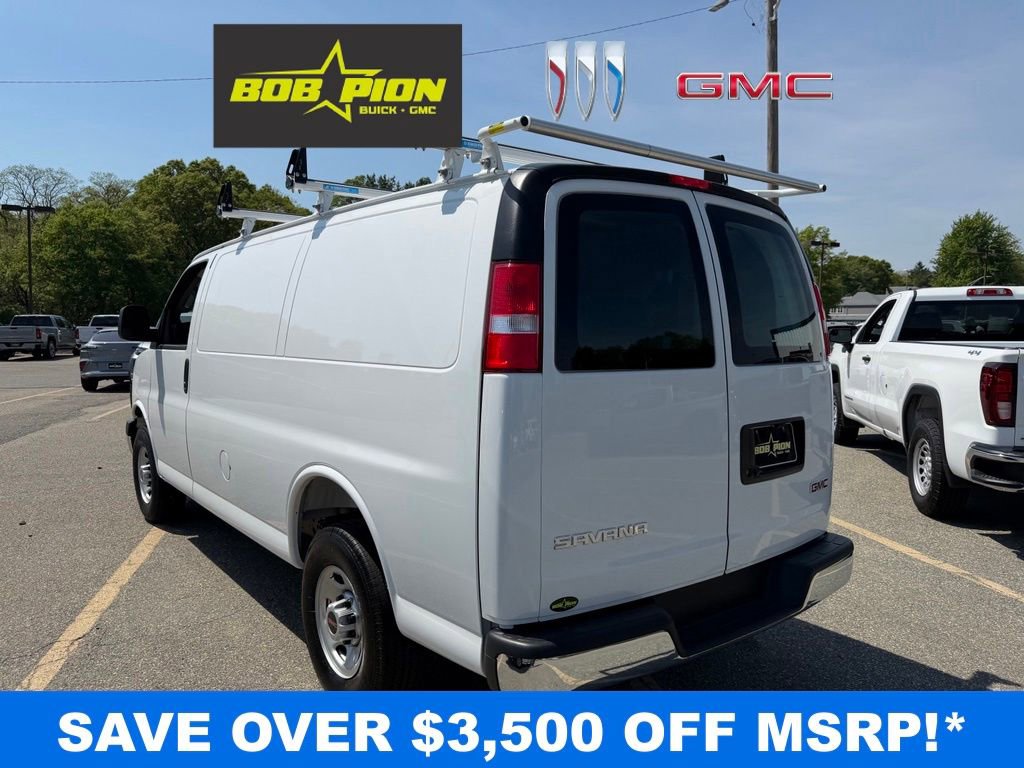 New 2025 GMC Savana 2500 w/ Chrome Appearance Package RWD image 4