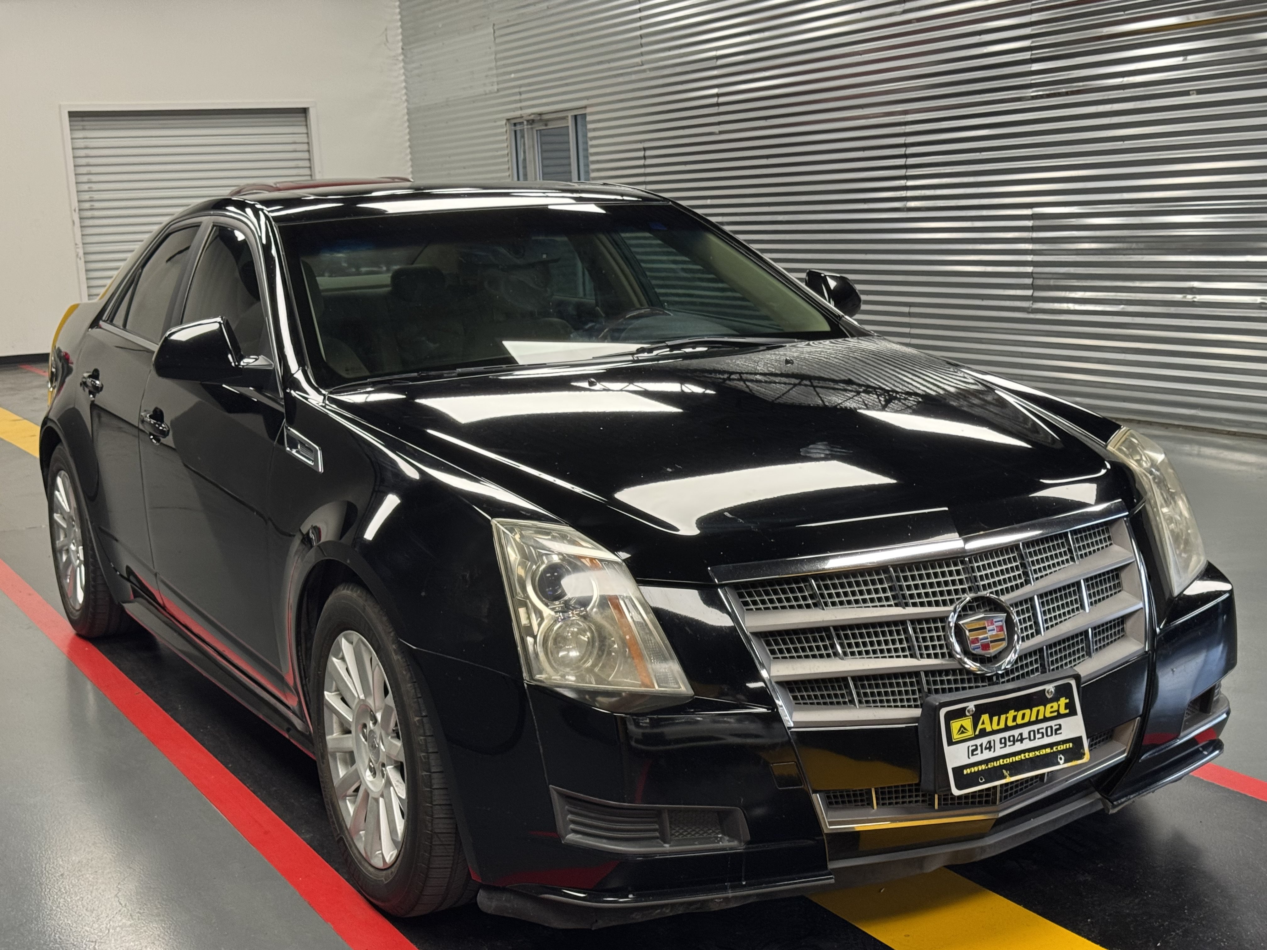 Used 2011 Cadillac CTS Luxury RWD image 4