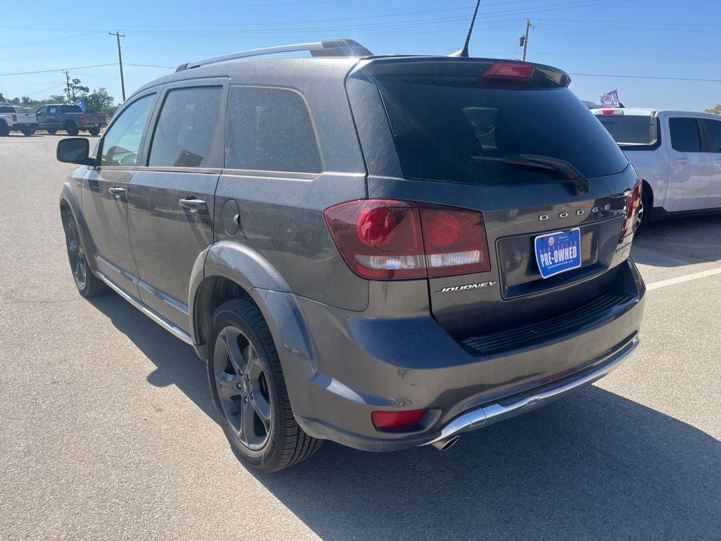 Used 2018 Dodge Journey Crossroad FWD image 3