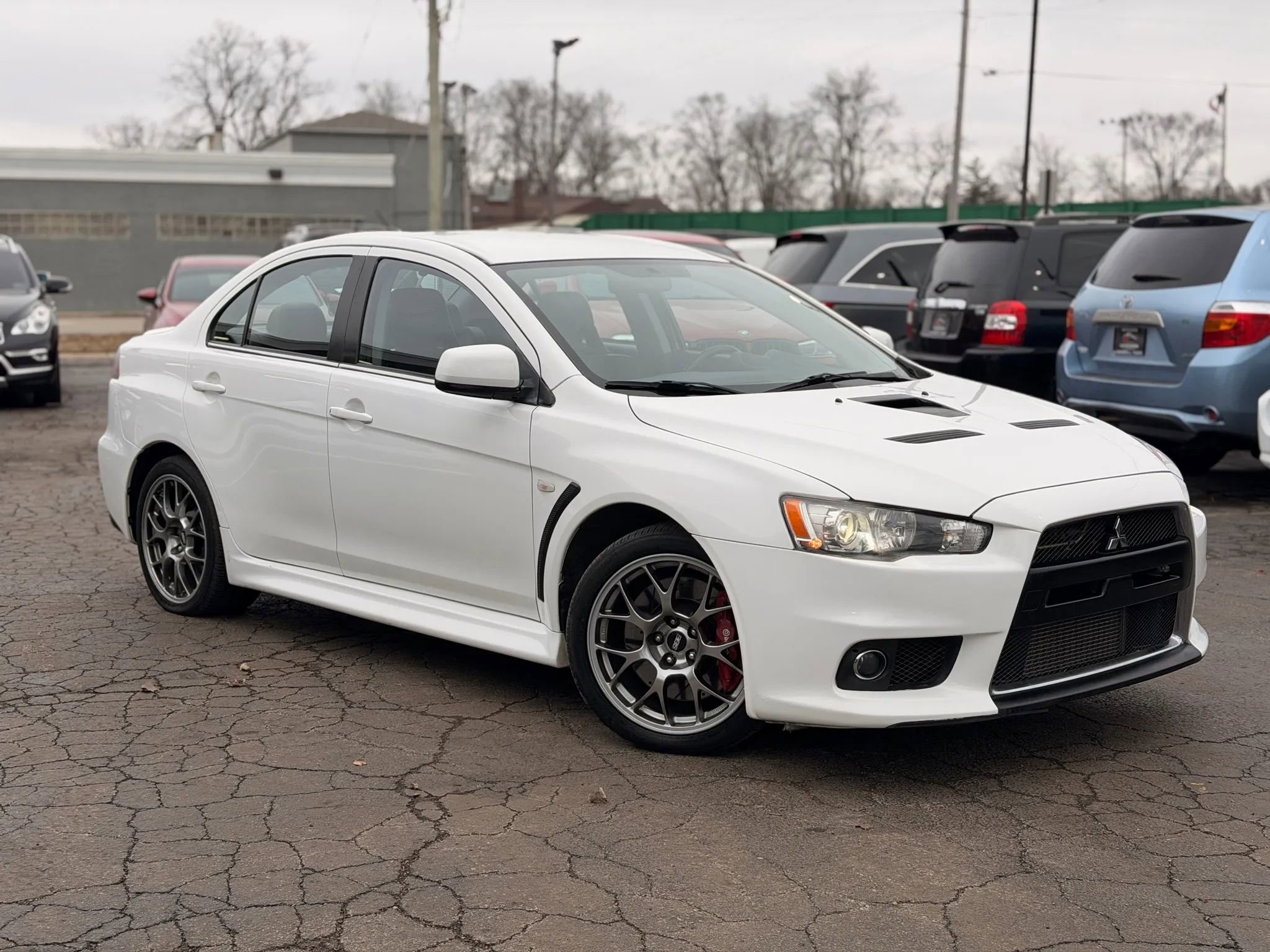 Used 2014 Mitsubishi Lancer Evolution MR image 3
