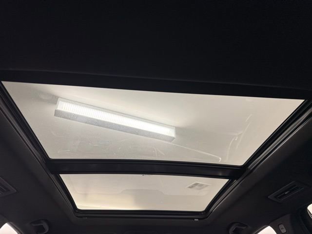 Used 2022 Cadillac XT6 Premium Luxury w/ Technology Package image 30