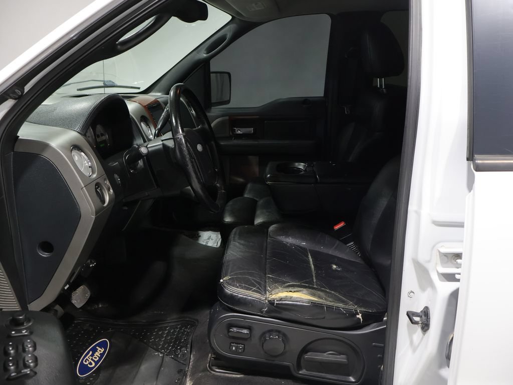 Used 2005 Ford F150 Lariat AWD/4WD image 12