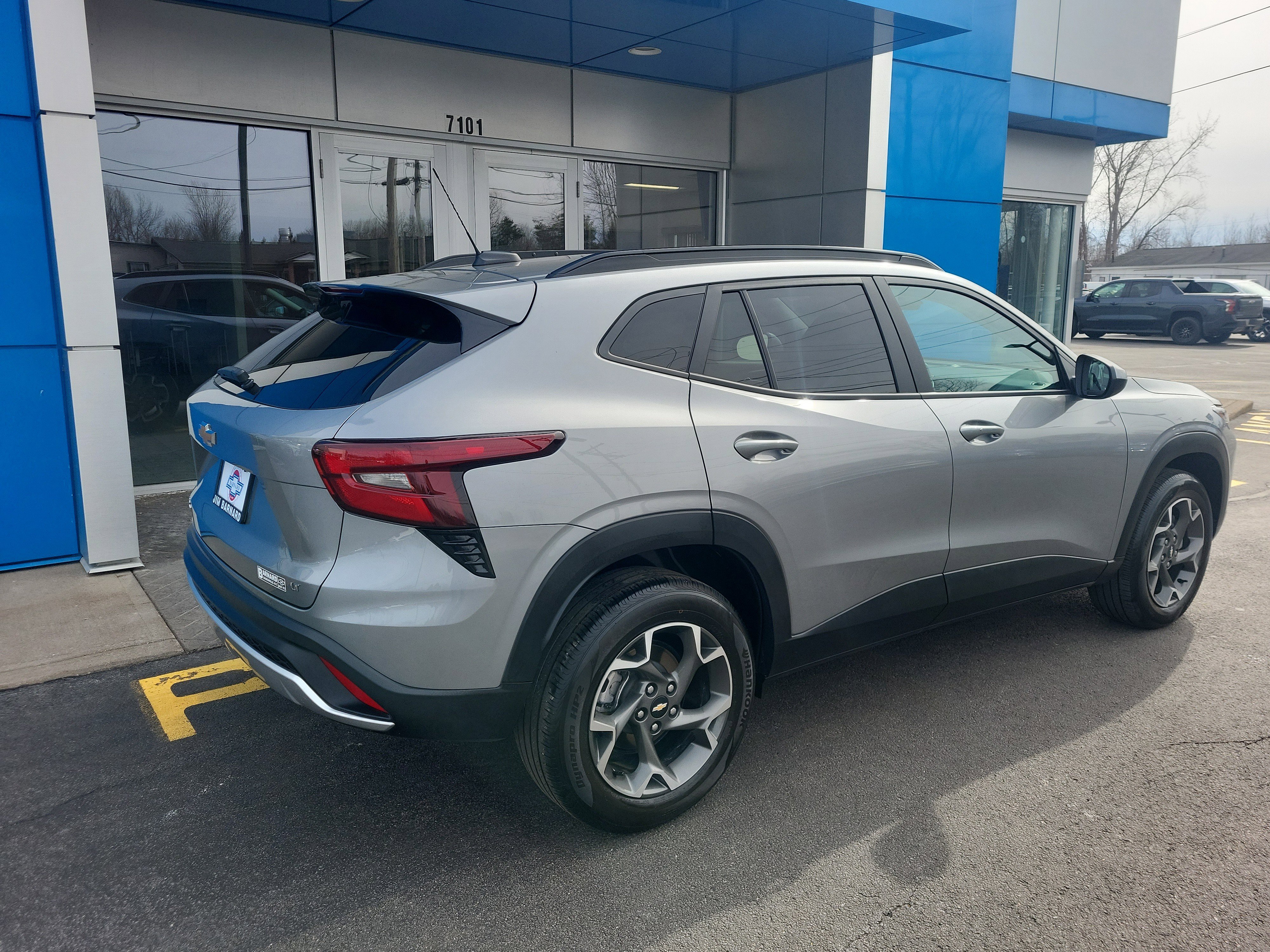 Certified 2024 Chevrolet Trax LT w/ Driver Confidence Package image 12