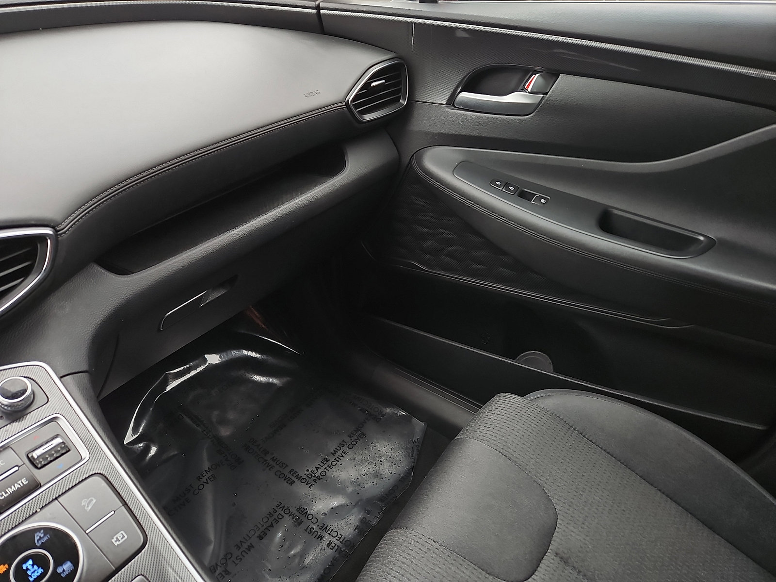 Used 2023 Hyundai Santa Fe SEL image 24