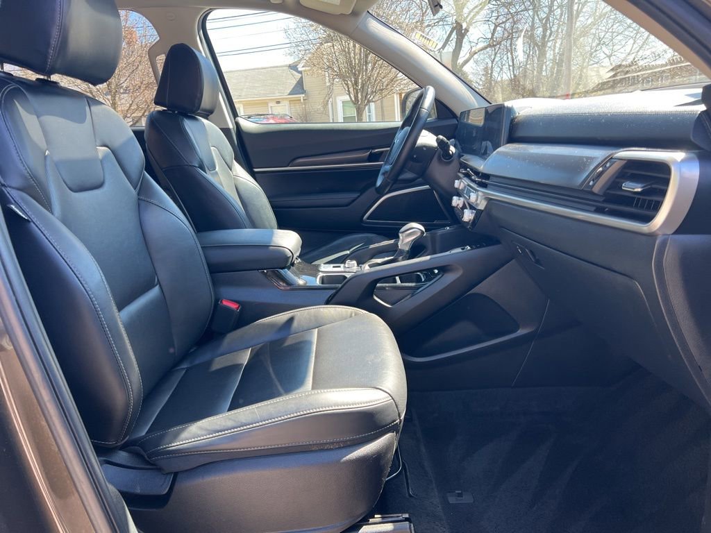 Used 2023 Kia Telluride S w/ S Sunroof Package AWD/4WD image 25