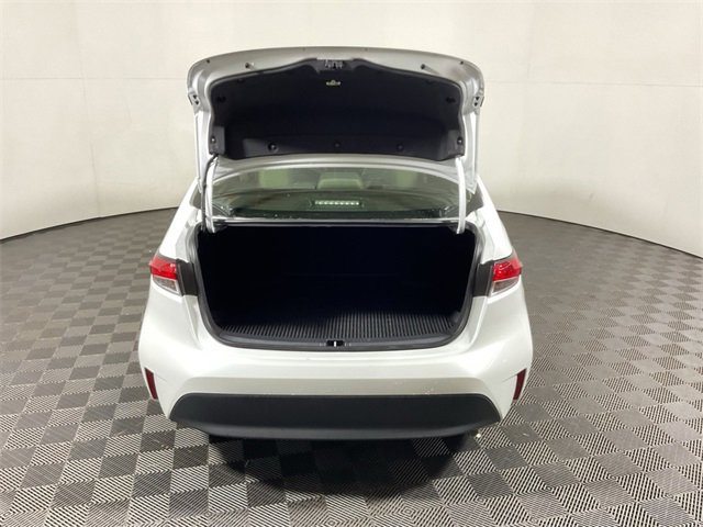 Used 2024 Toyota Corolla LE image 13