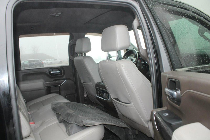 Used 2022 Chevrolet Silverado 3500 LTZ w/ LTZ Plus Package image 12