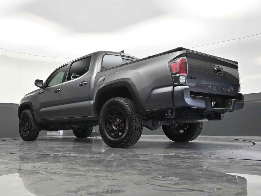 Used 2017 Toyota Tacoma TRD Sport w/ Tow Package RWD image 23