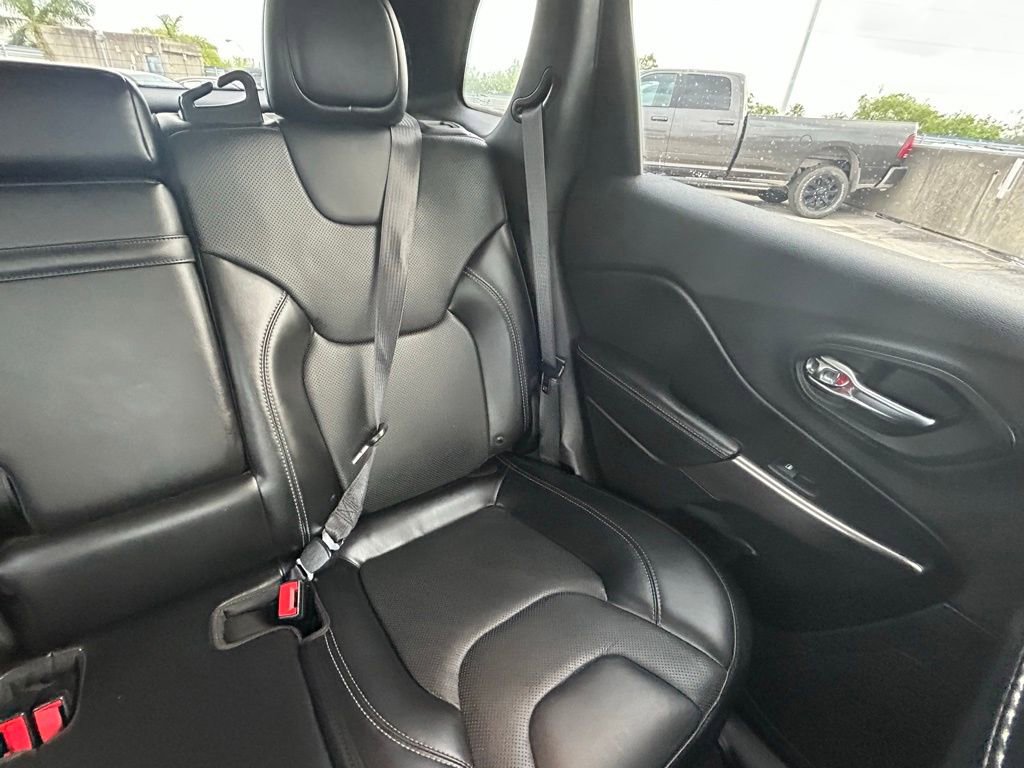 Certified 2019 Jeep Cherokee Limited image 13