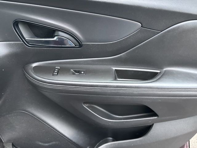 Used 2017 Buick Encore Preferred image 38