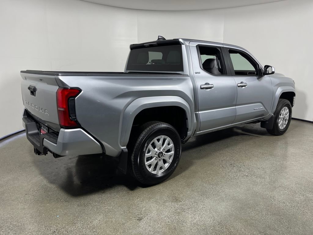 New 2026 Toyota Tacoma SR5 image 3