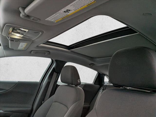 Used 2023 Chevrolet Malibu LT image 13
