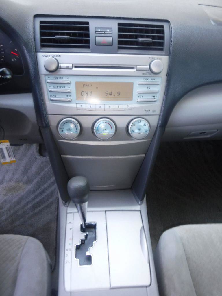 Used 2008 Toyota Camry LE FWD image 33