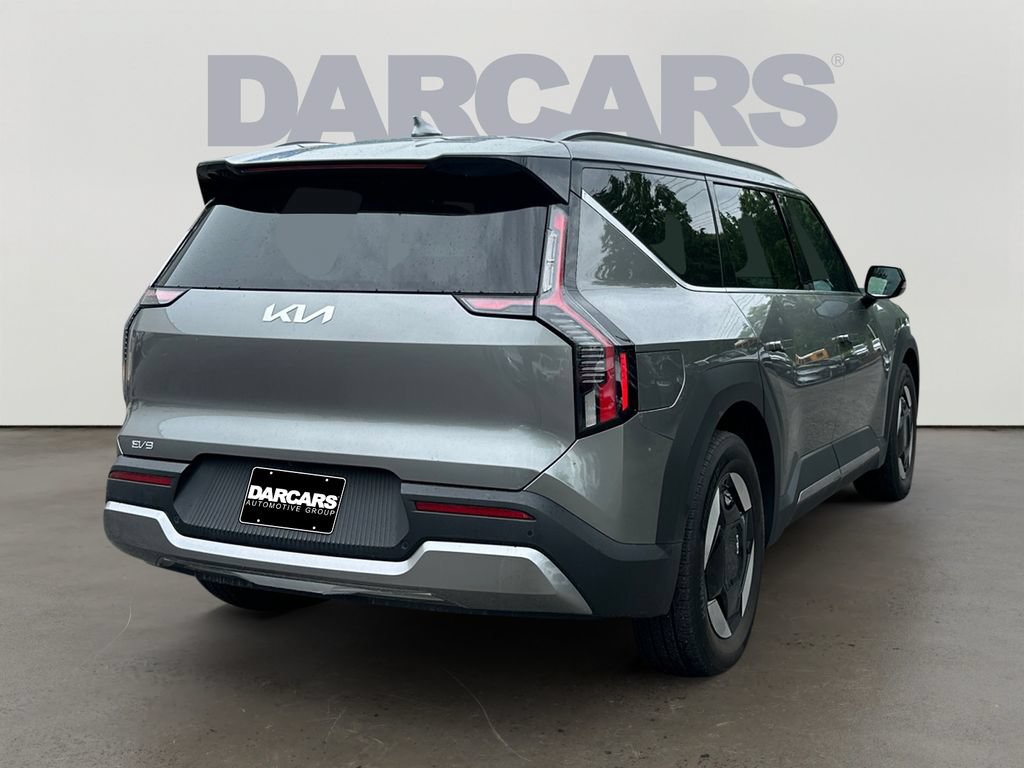 Used 2024 Kia EV9 Wind AWD/4WD image 7