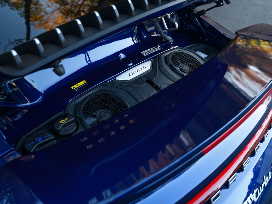 Used 2022 Porsche 911 Turbo S image 27