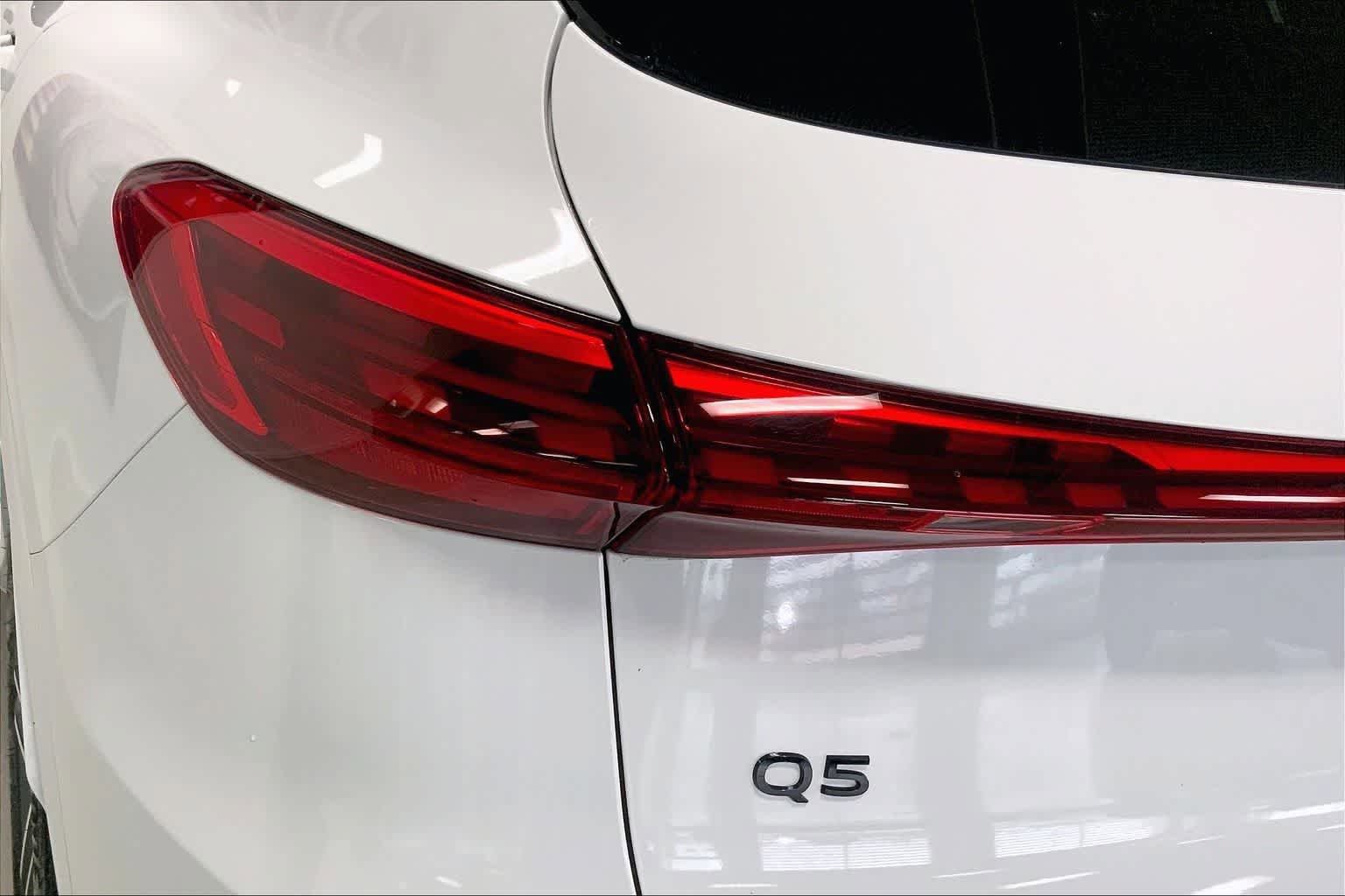 Certified 2025 Audi Q5 Premium w/ Premium Plus AWD/4WD image 29