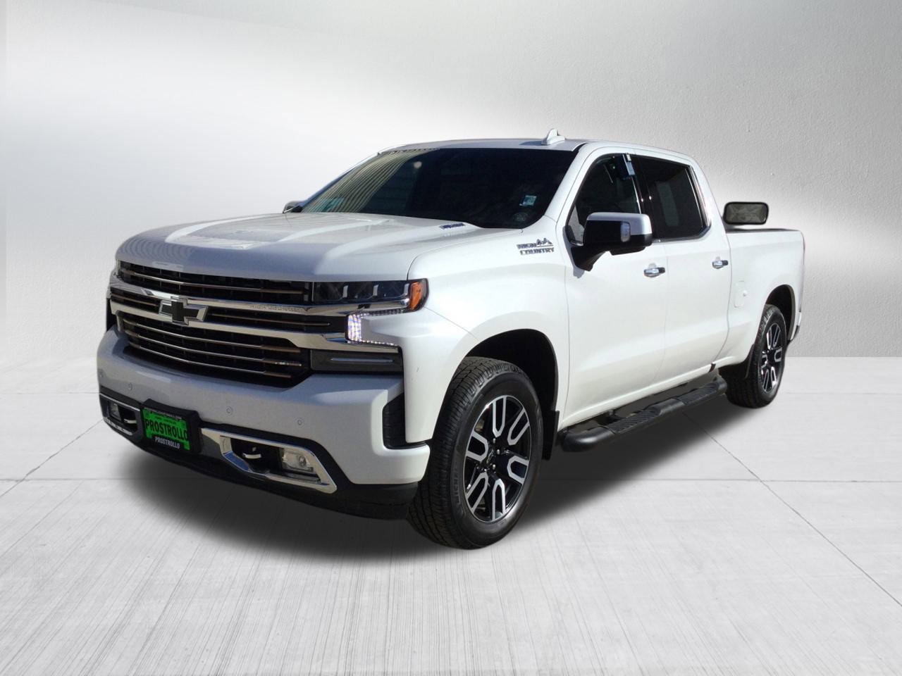 Used 2022 Chevrolet Silverado 1500 High Country w/ Z71 Off-Road Package image 2