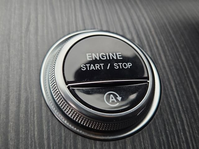 Used 2024 Mercedes-Benz C 300 4MATIC Sedan image 13