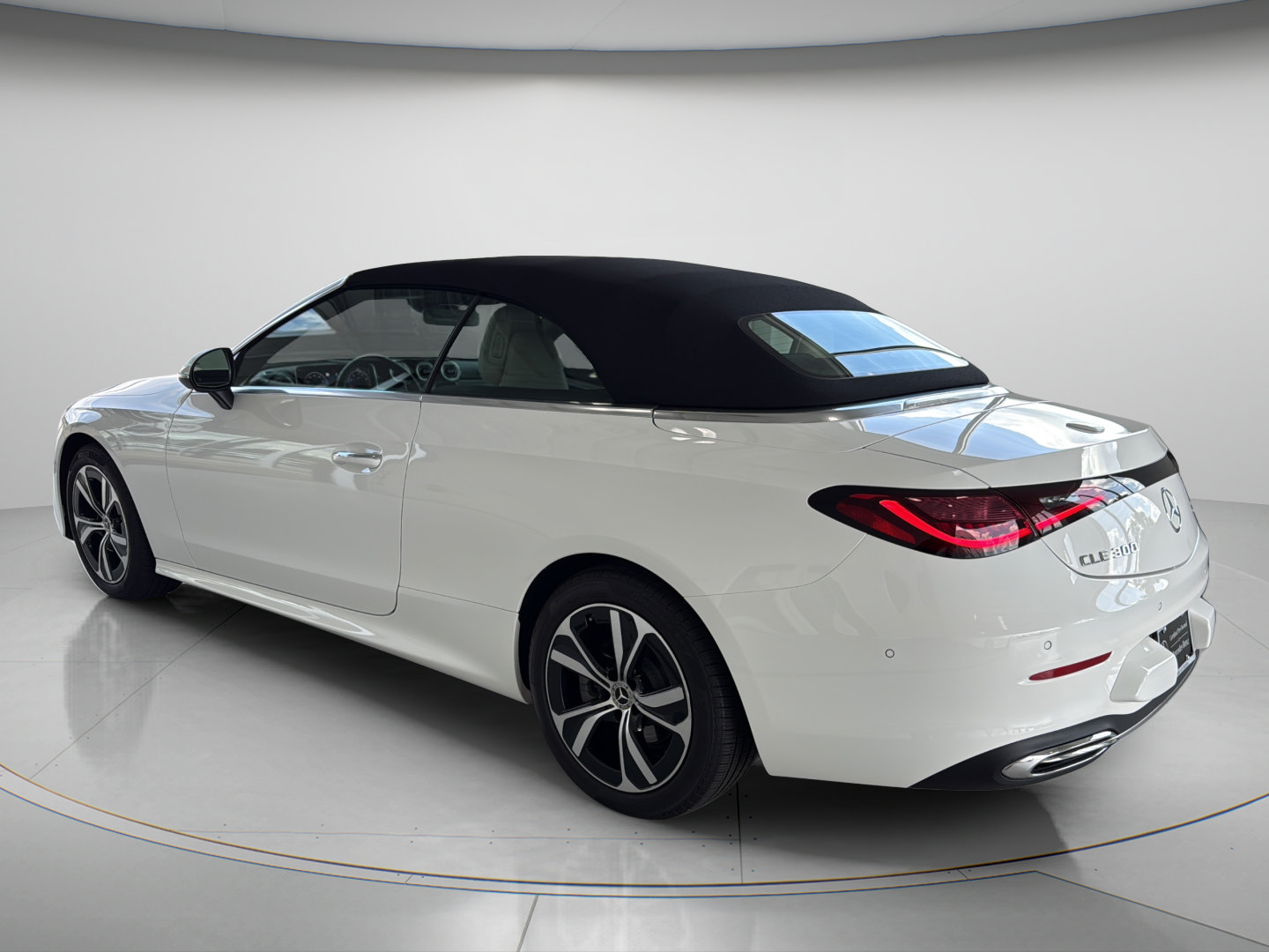 Certified 2026 Mercedes-Benz CLE 300 4MATIC Cabriolet image 6