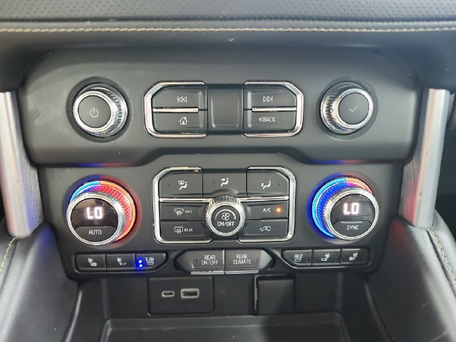 Used 2023 GMC Yukon SLT RWD image 31