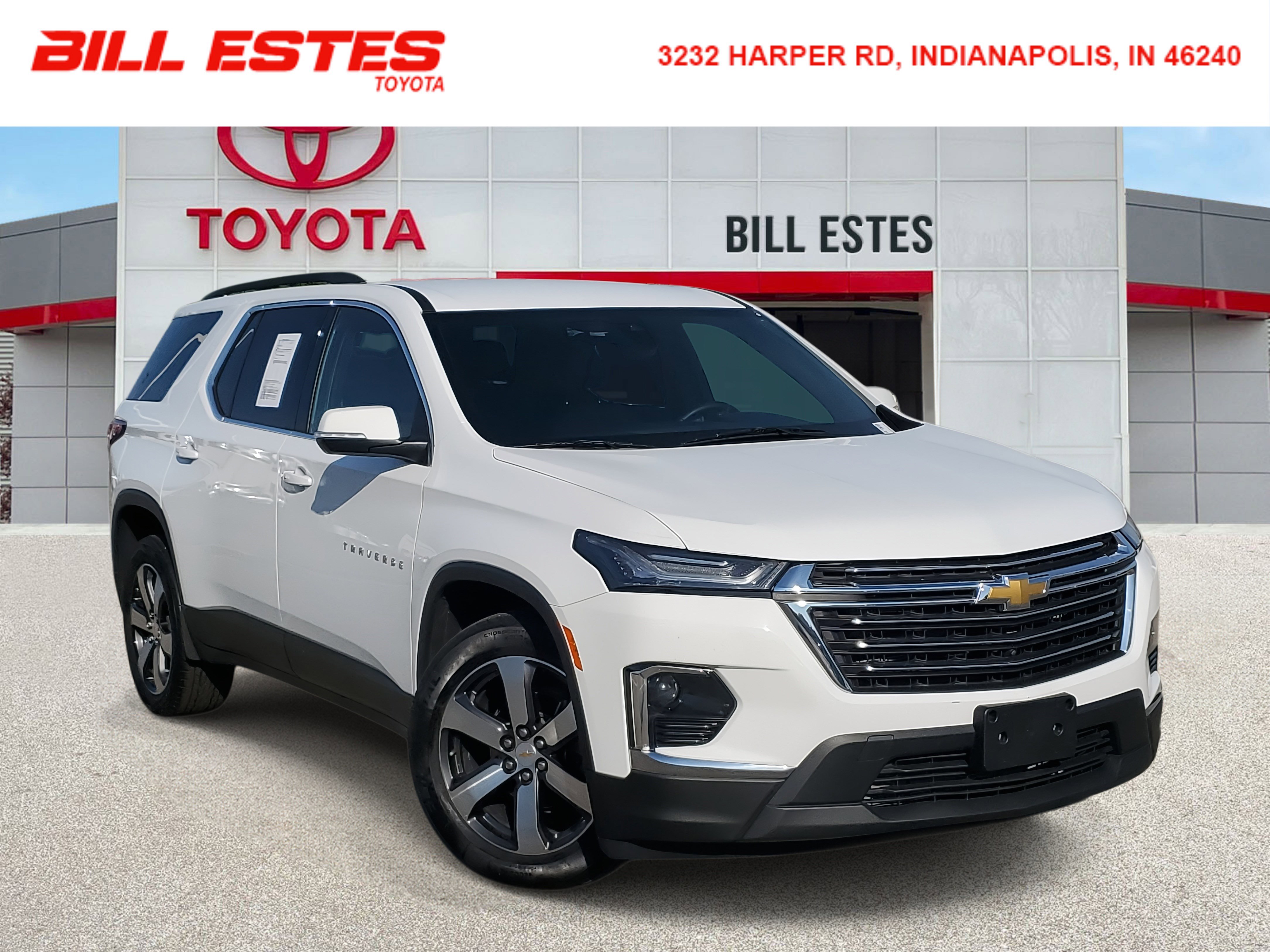Used 2023 Chevrolet Traverse LT w/ LT Premium Package